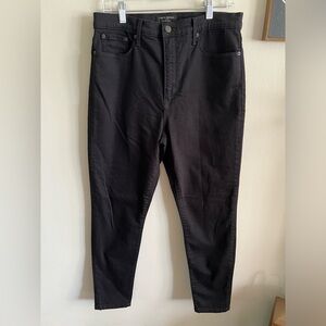 Banana Republic Black High Rise Skinny Jeans in size 32/14